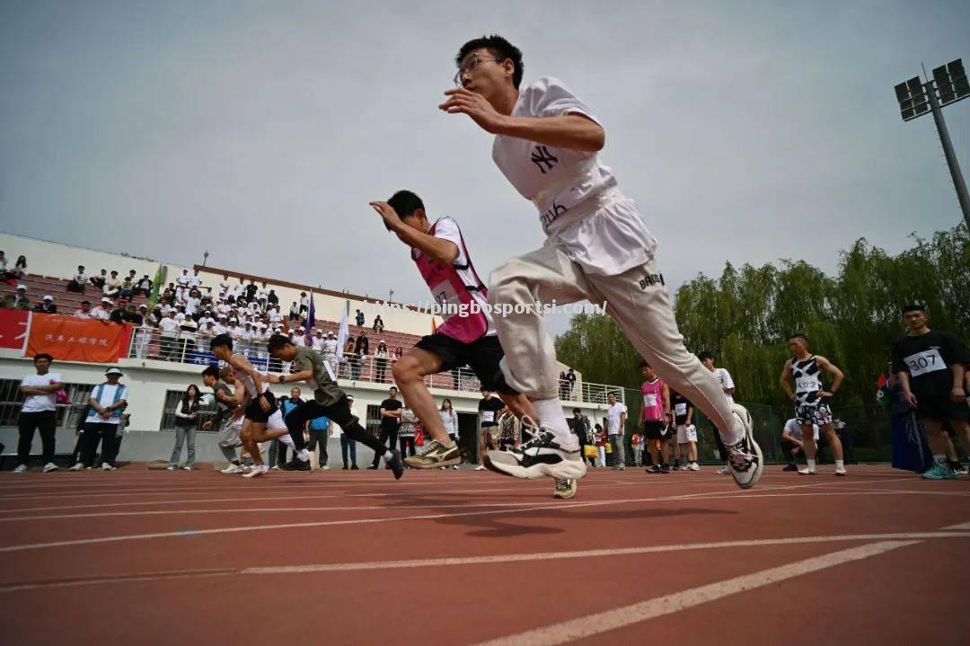 湖北队团结协作，成功击败强敌夺得胜利